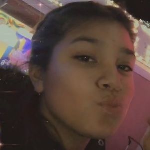 Meet your Posher, Isabel